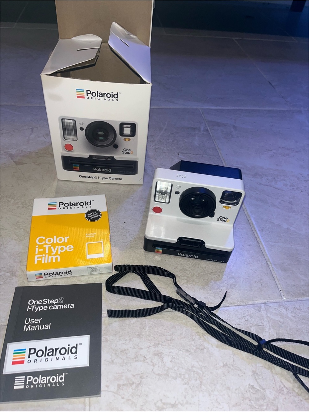 Polaroid OneStep i-Type Instant Camera — White with Black Accents